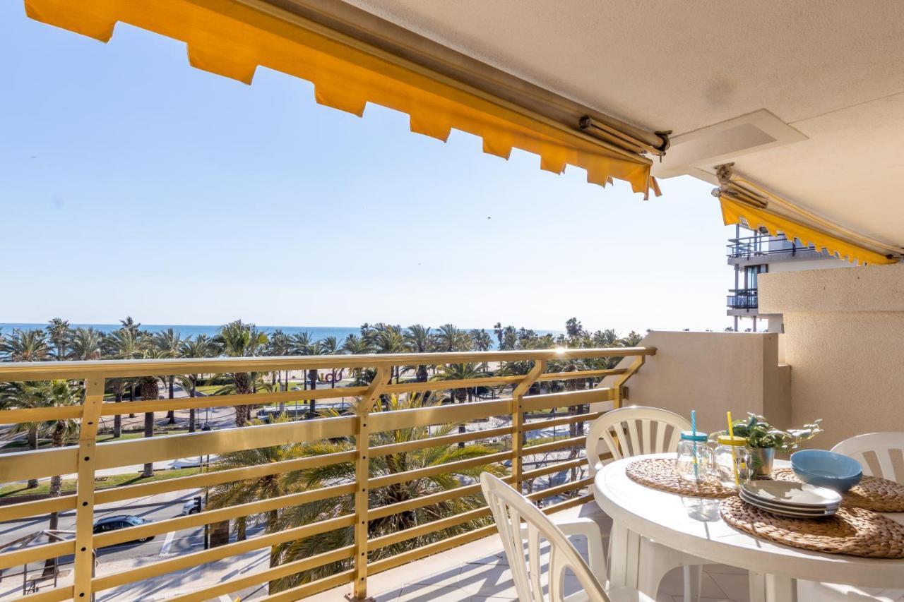 Апартаменты Novelty Con Vistas Al Mar Салоу Экстерьер фото